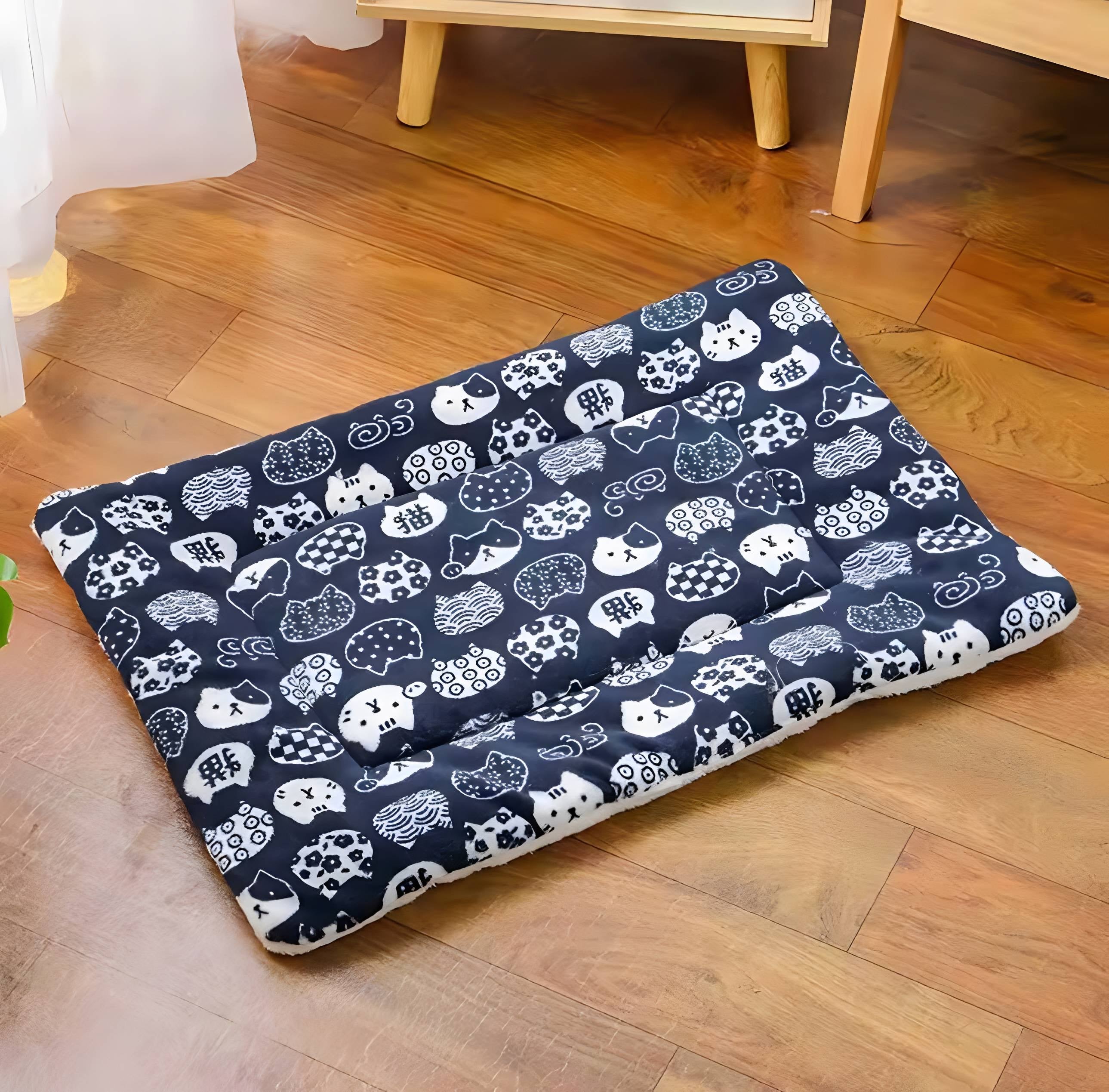 Tapis de couchage épais en flanelle respirante pour chat, coussin doux pour petit chien, couverture chaude d'hiver pour chat